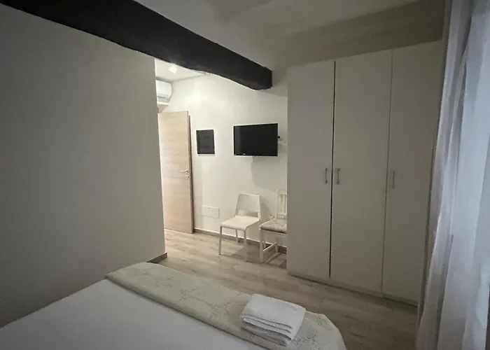 Borgo Guazzo Flat Daire